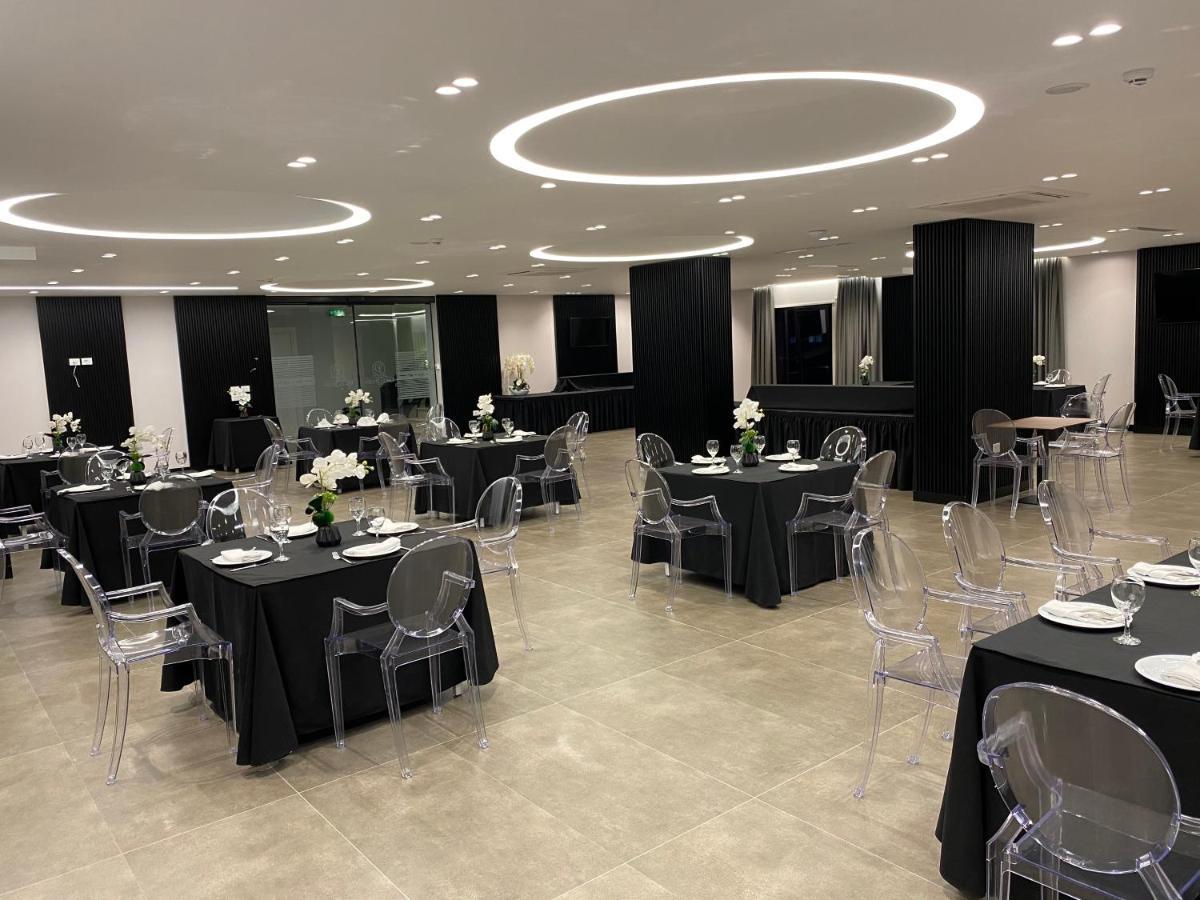 Hotel Delta Premium ドゥラス エクステリア 写真