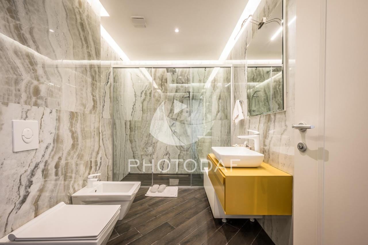 Hotel Delta Premium ドゥラス エクステリア 写真