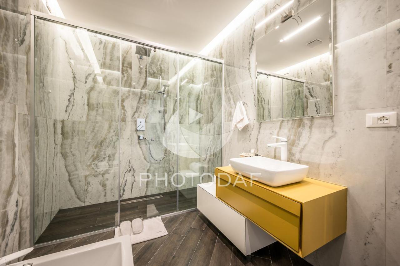 Hotel Delta Premium ドゥラス エクステリア 写真