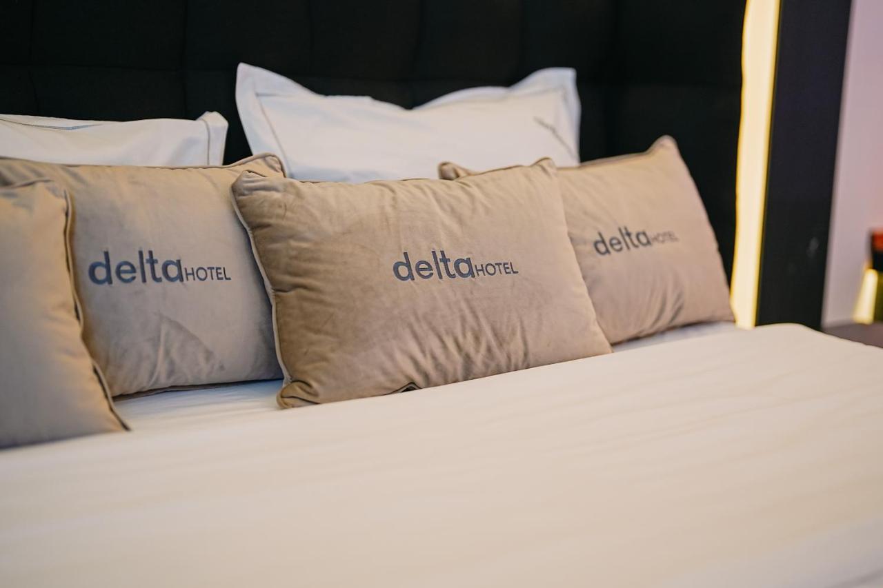 Hotel Delta Premium ドゥラス エクステリア 写真