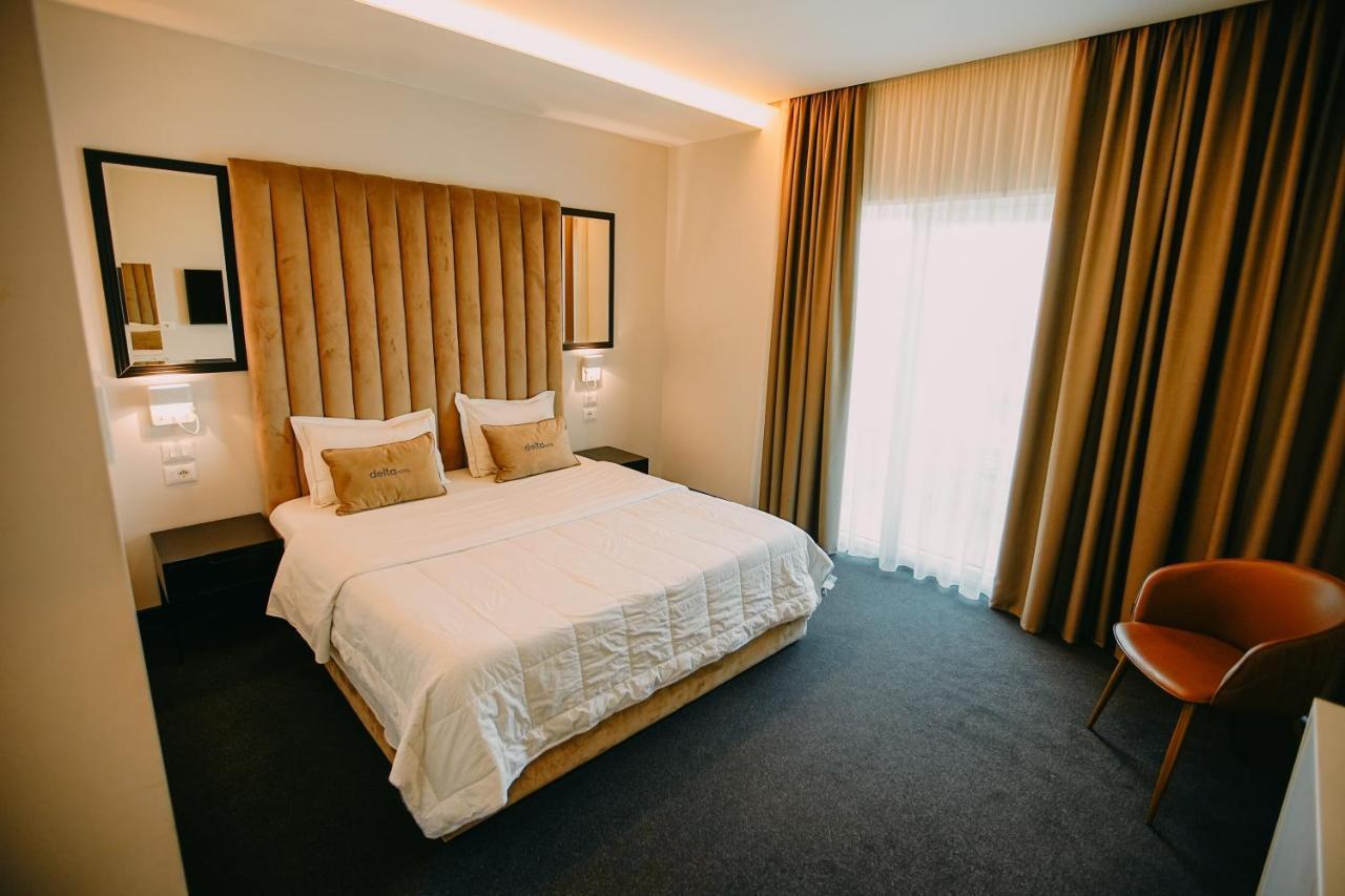 Hotel Delta Premium ドゥラス エクステリア 写真