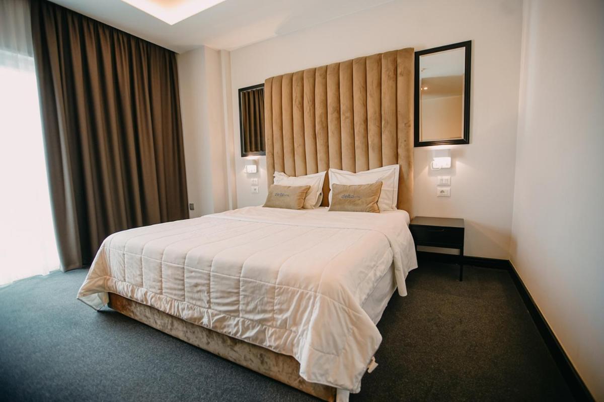 Hotel Delta Premium ドゥラス エクステリア 写真