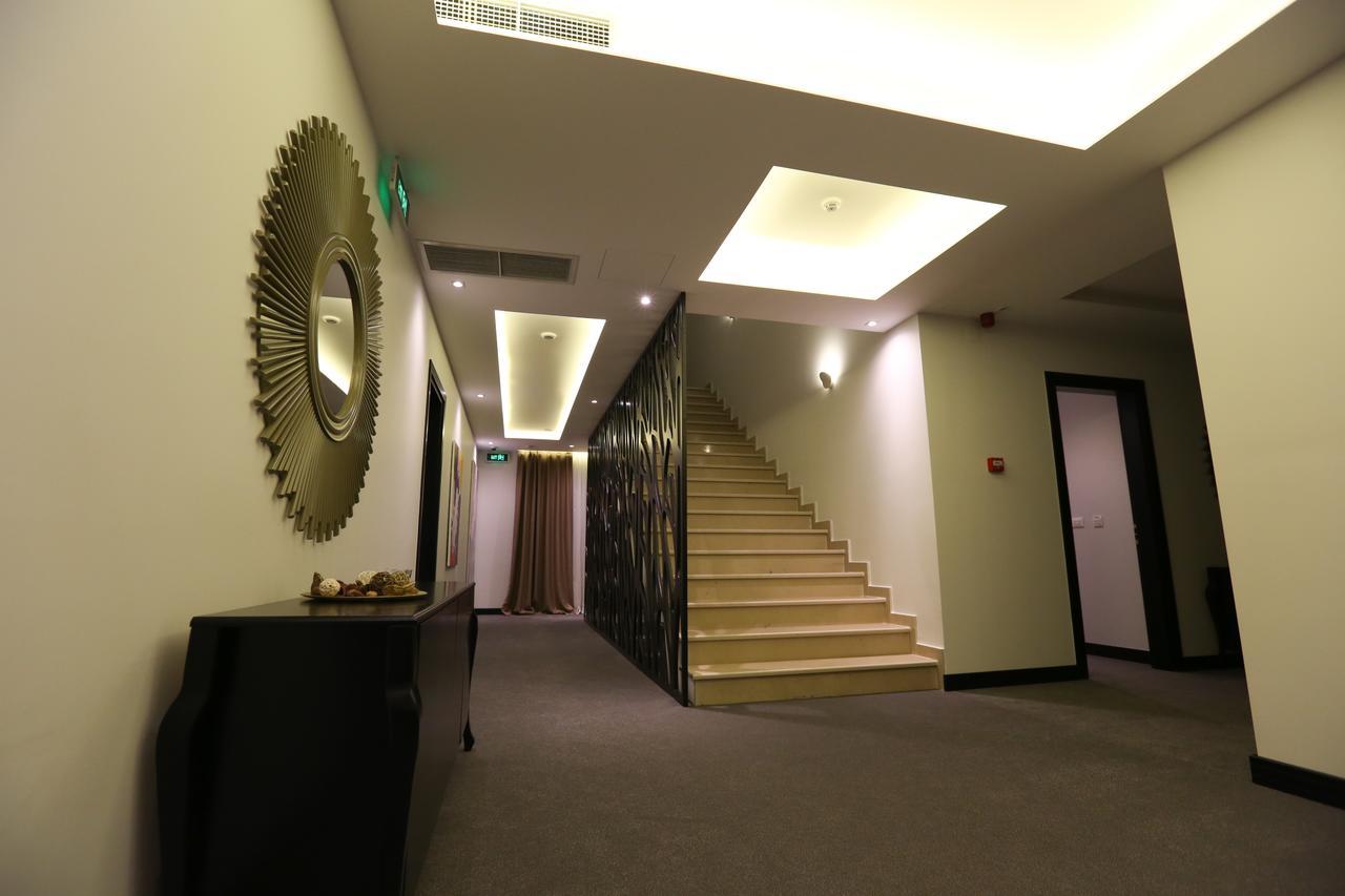 Hotel Delta Premium ドゥラス エクステリア 写真